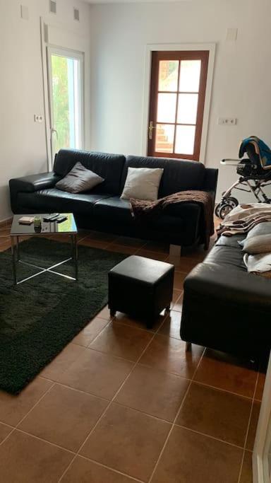 Huis Met Zwembad 贝纳尔马德纳 外观 照片